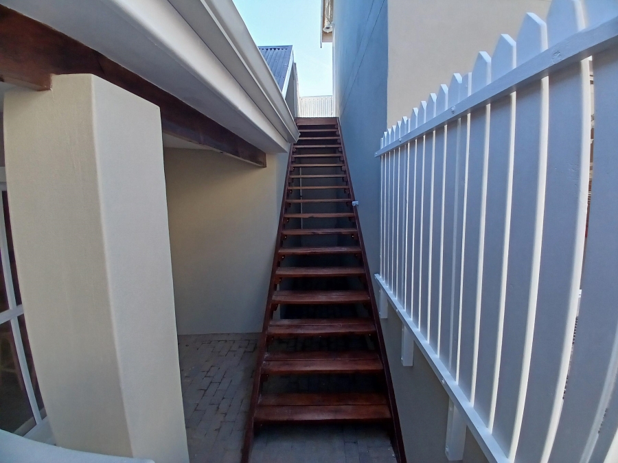 4 Bedroom Property for Sale in Hunters Estate Western Cape